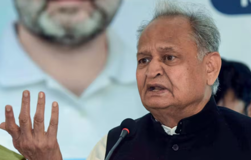 'राहुल गांधी को नेता के तौर पर पूरे दिल से स्वीकार करने का समय आ गया है': अशोक गहलोत ने क्षेत्रीय पार्टियों से वापस आने की अपील की।